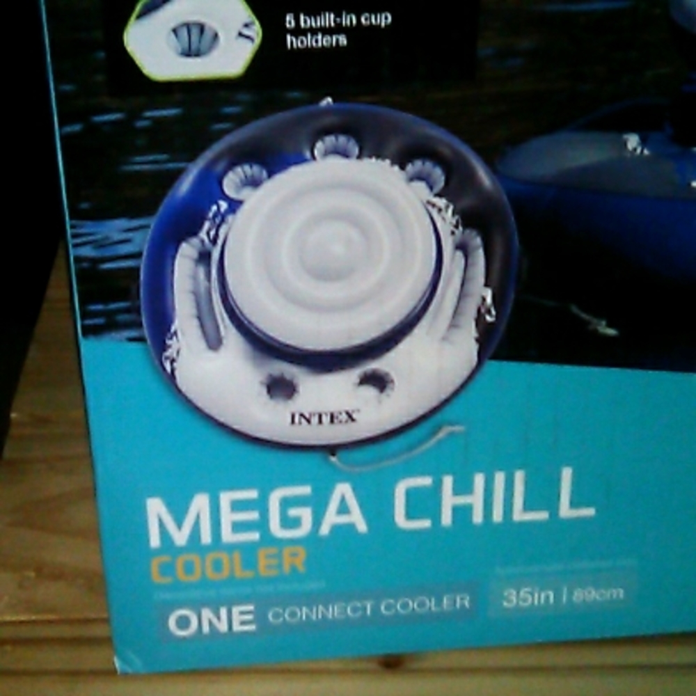 Intex Mega Chill Inflatable Cooler - Picture 5 of 6